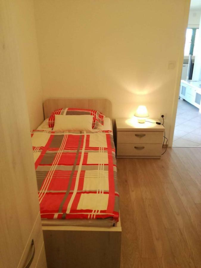 Apartman Dora 波弗加纳 外观 照片